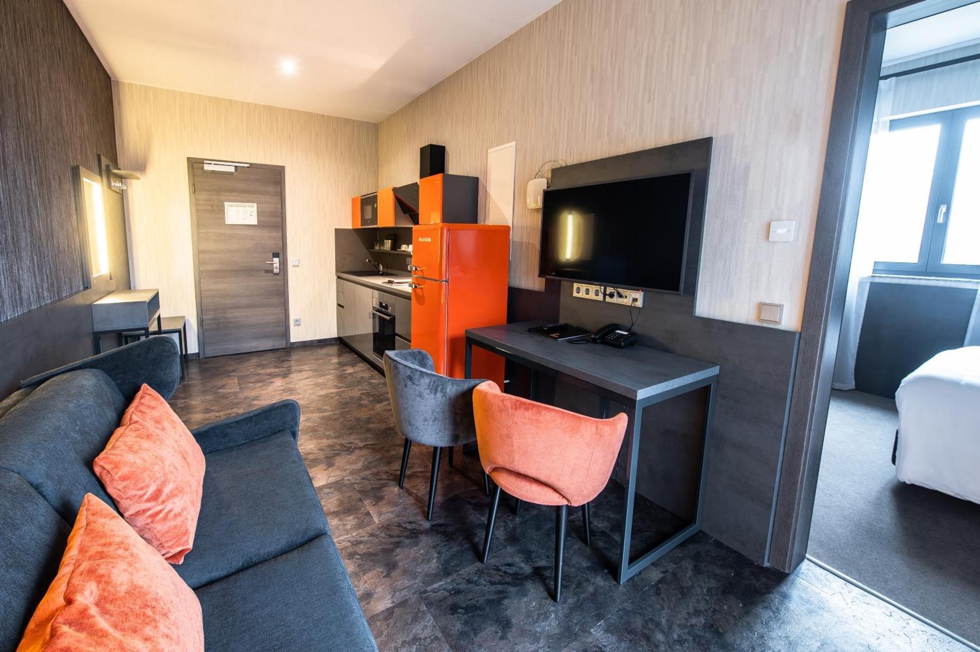 Premium By Gs Hotel — Photos 1